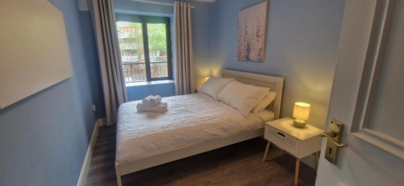 Upgraded & Slick 2BD Heart of City at Christchurch - image 3