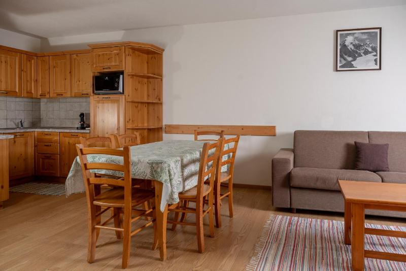 Three-Bedroom Apartment (8 Adults) image 4