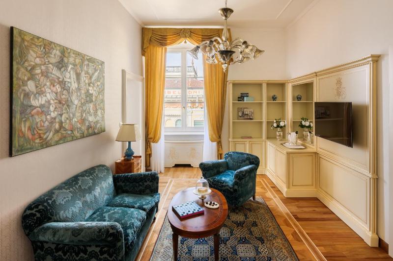 Junior Suite image 4