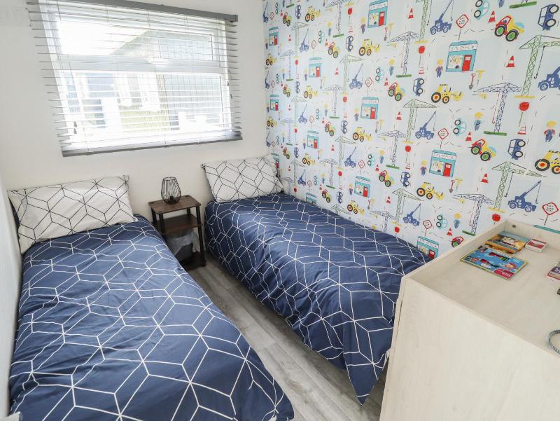 99 Cherry Park - image 4