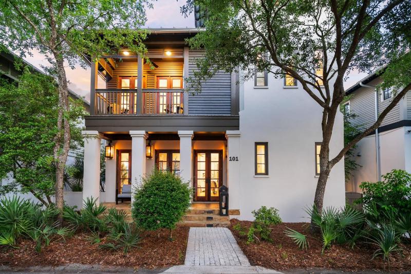 Vitamin Sea -Heart of Rosemary Beach. - image 25