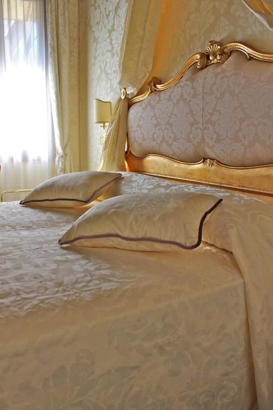 Double or Twin Room with View image 4
