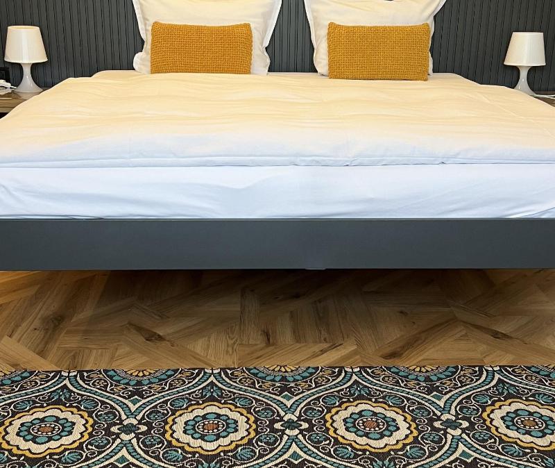 Double or Twin Room image 4