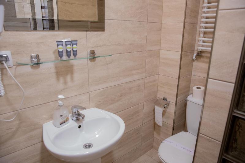 Triple Room image 3