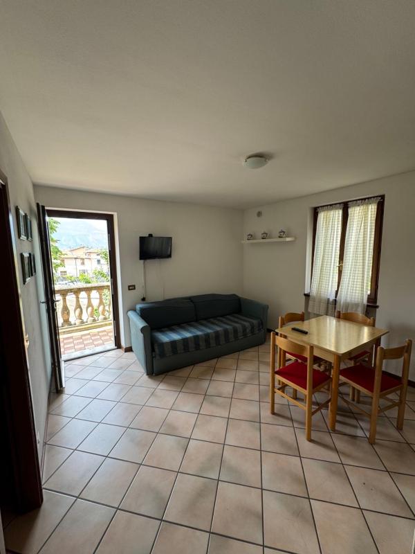 Apartment image 4