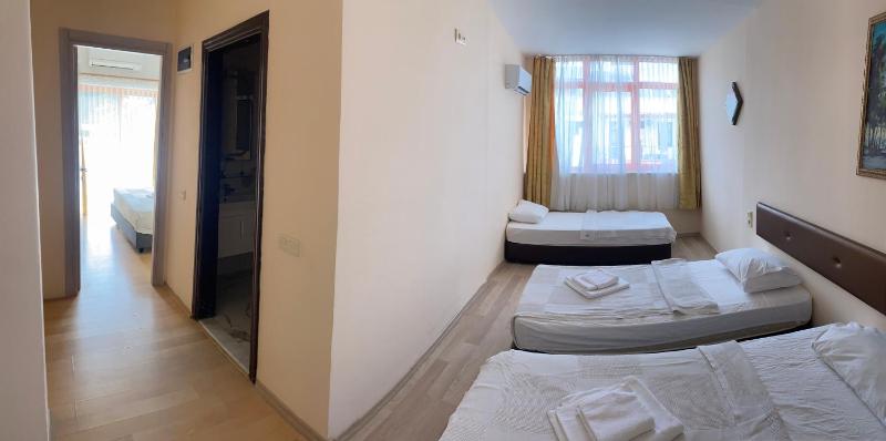 Family Room image 1