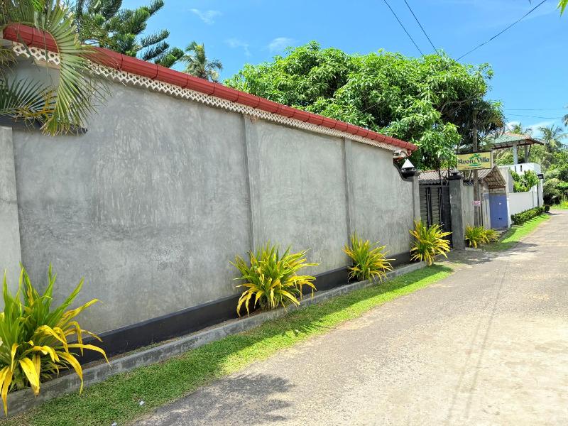 Avon Villa - image 48