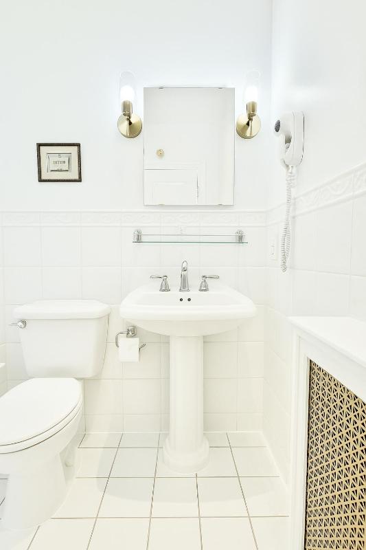 Hotel Charles-Alexandre - Par Aneyro - image 11