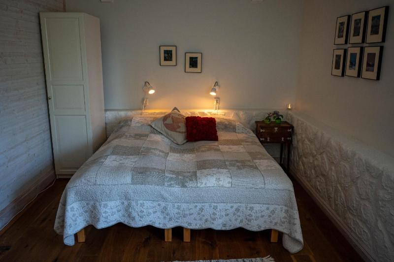 Single Room image 2