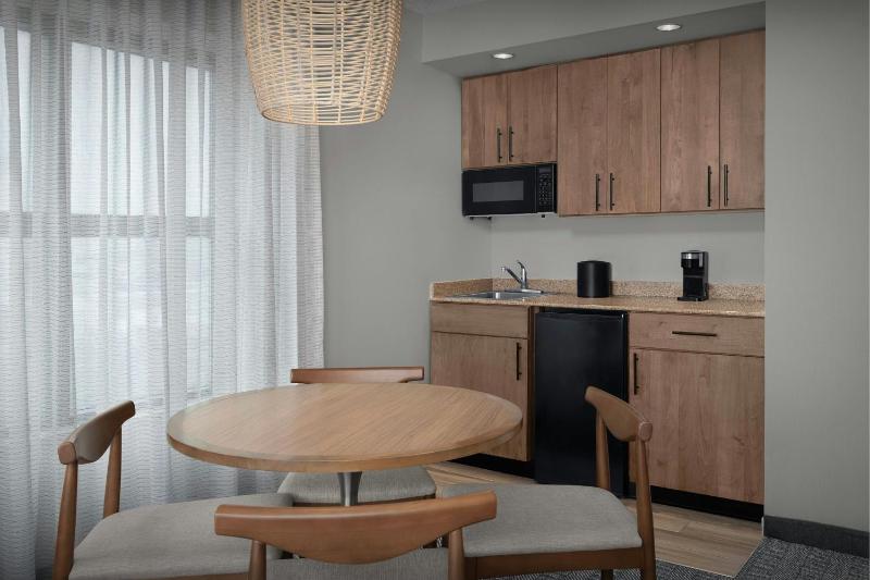 Courtyard by Marriott Virginia Beach Oceanfront/South - image 22