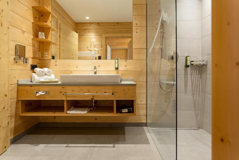 Standard Double Room image 4