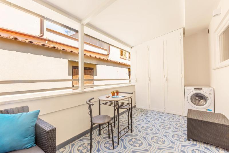 Estate4home - Heart Holiday - image 19