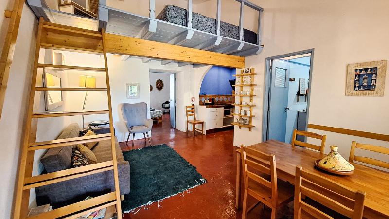 One-Bedroom House image 4