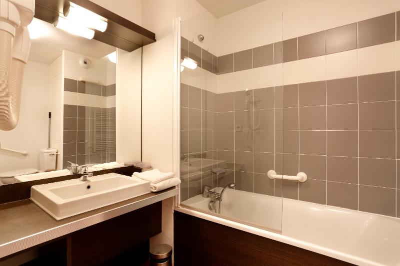 1 bedroom apartment 5 people image 2