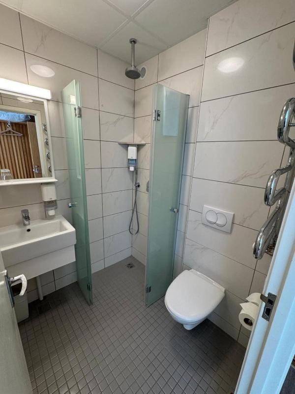 Triple Room with Private Bathroom image 4