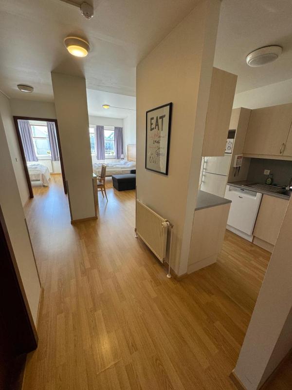 Apartment with Balcony and Mountain View image 1