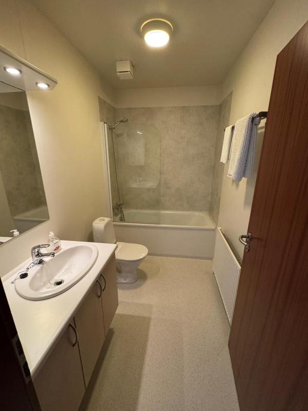 Apartment image 2