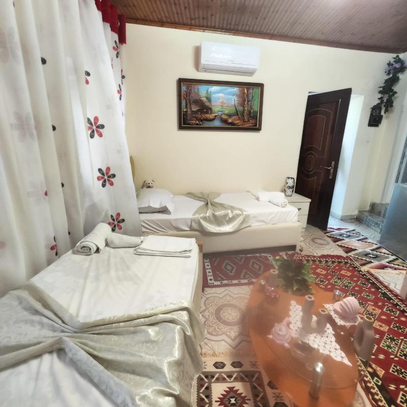 Kurti Apartment Old Town - image 8