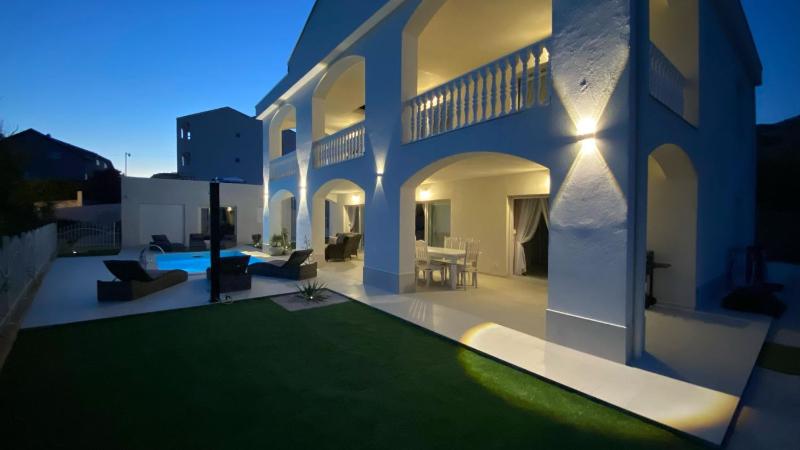 Apartments with swimming pool Pag - 24360 - image 31