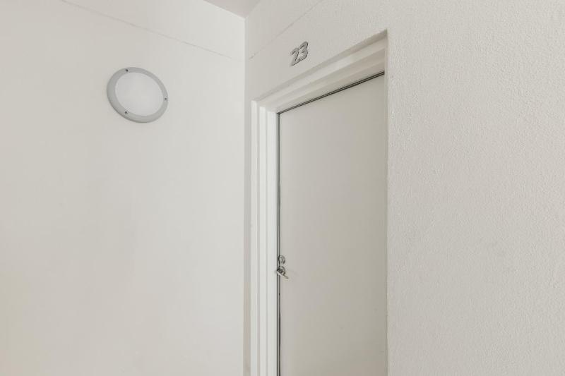 Central Perth city penthouse apt in Northbridge - image 8