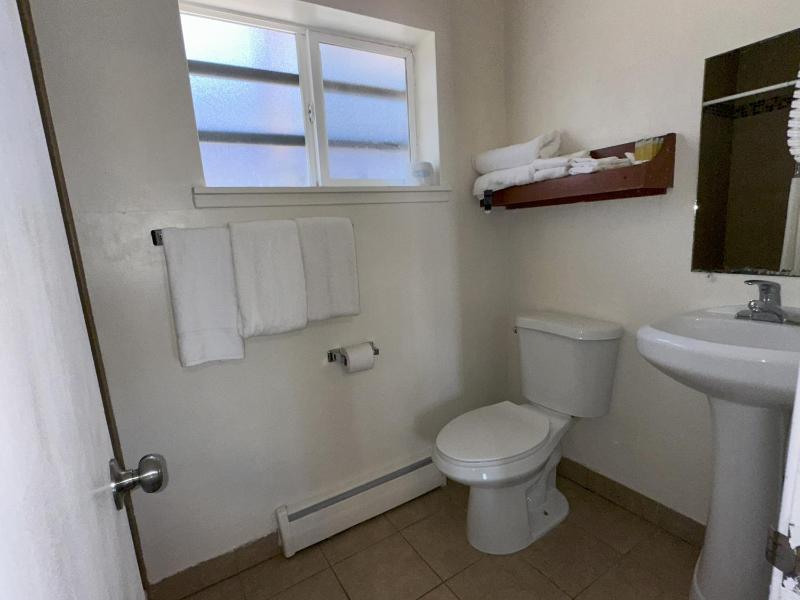 Double Room with Two Double Beds - Non-Smoking image 2