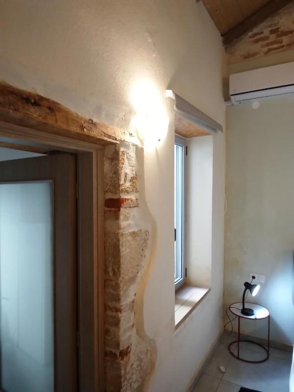 Spartis stone House 30m from the beach - image 32