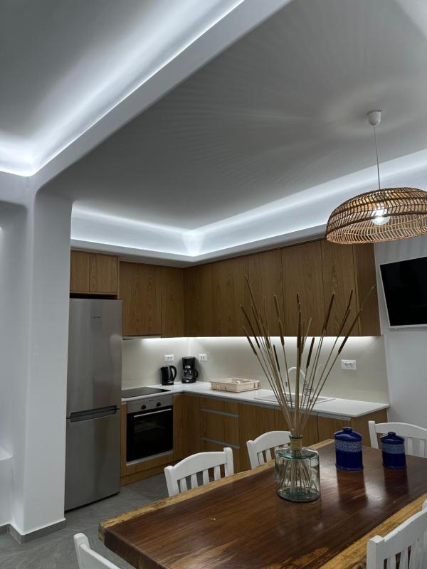 Three-Bedroom Apartment image 1