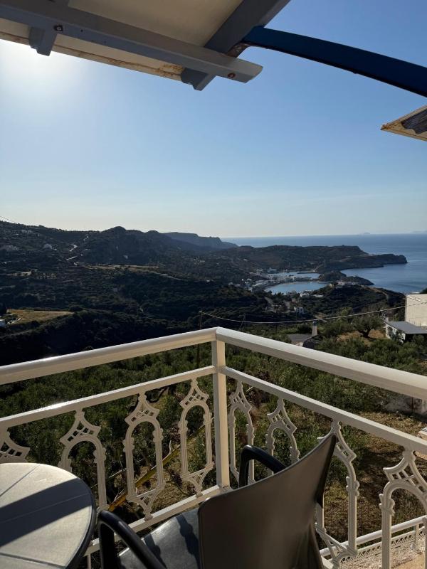 Apartment with Sea View image 3