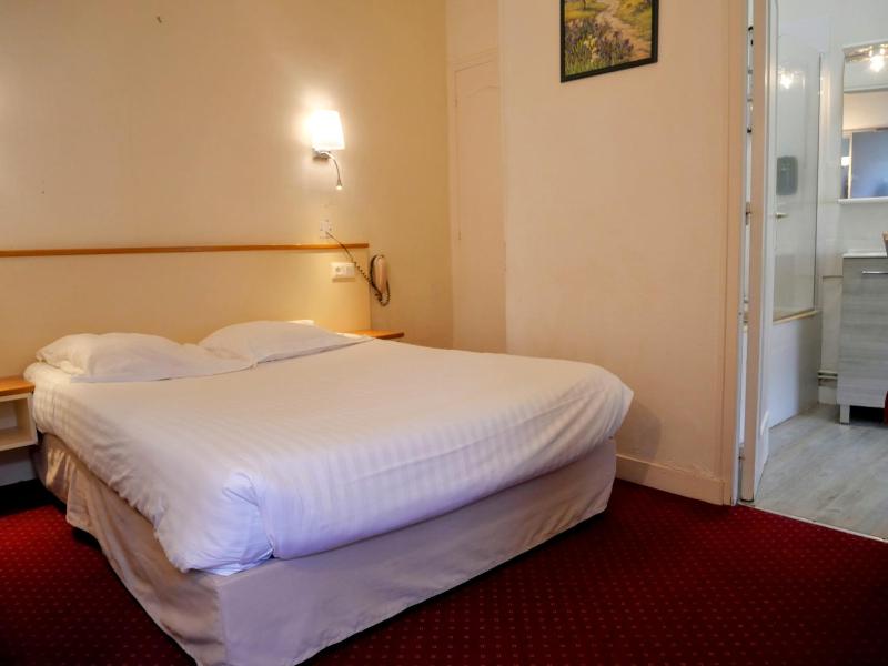 Economy Double Room (No lift access) image 4