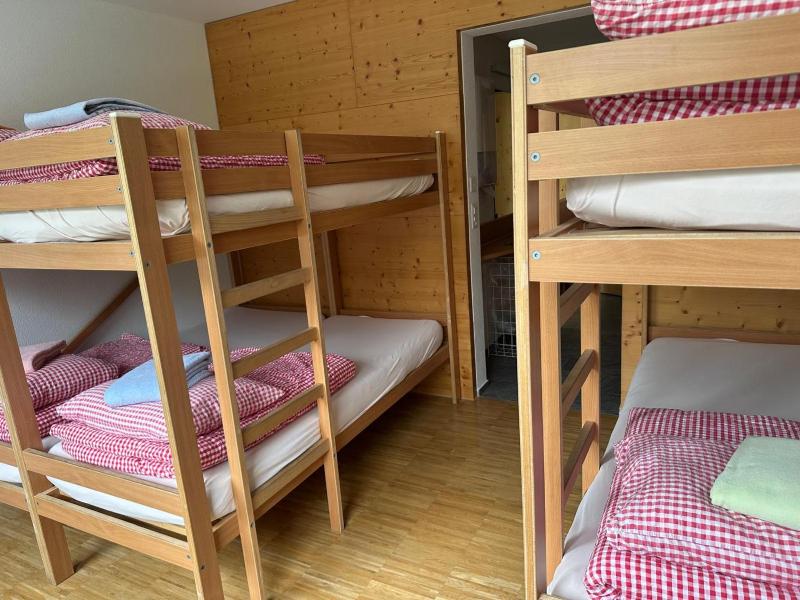 Mixed Dormitory Room image 4
