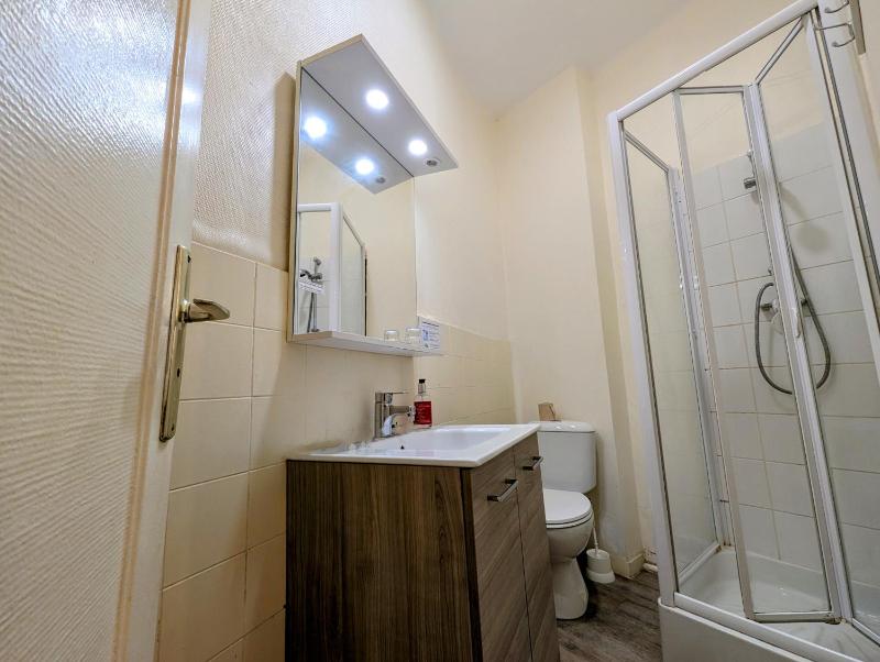 Economy Single Room (No lift access) image 4