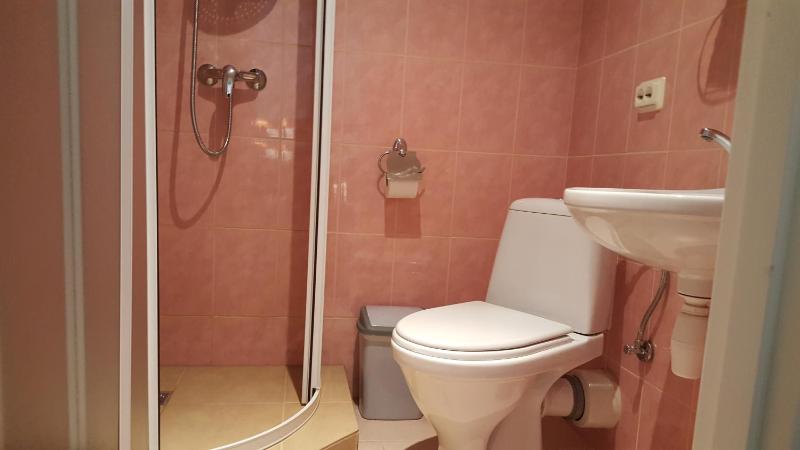 Quadruple Room image 3