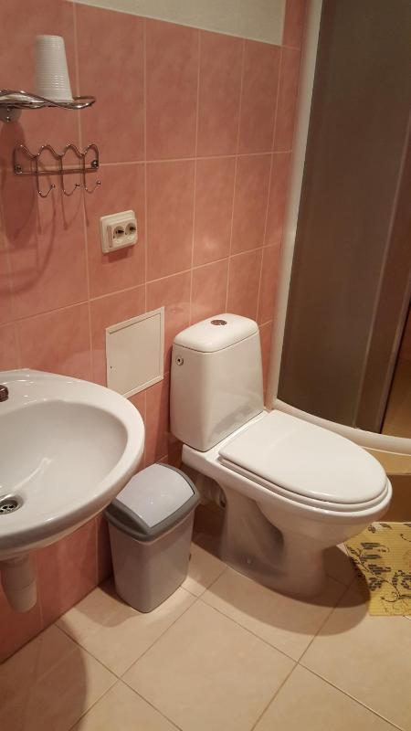 Quadruple Room image 2