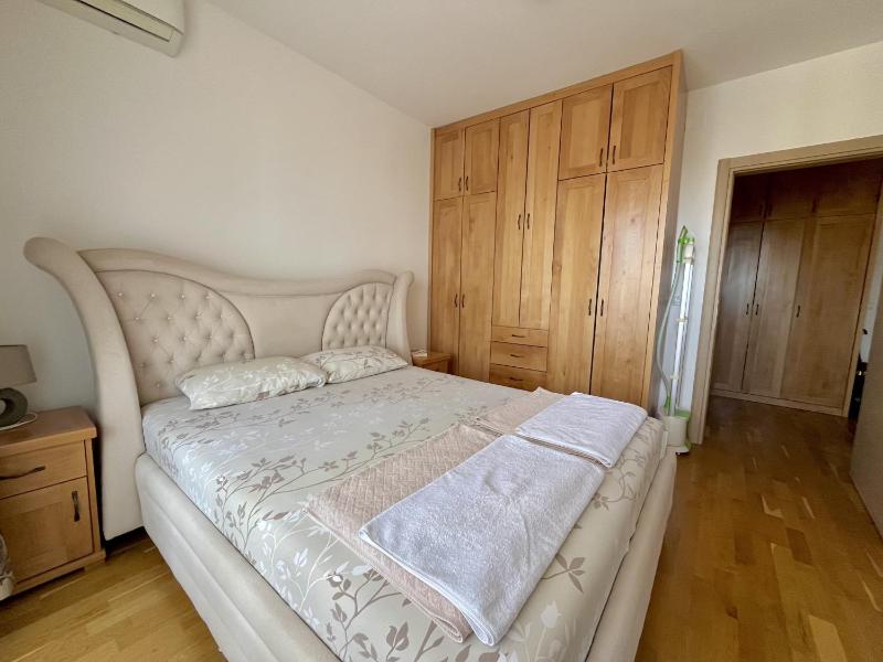 Plaza Apartment - image 14
