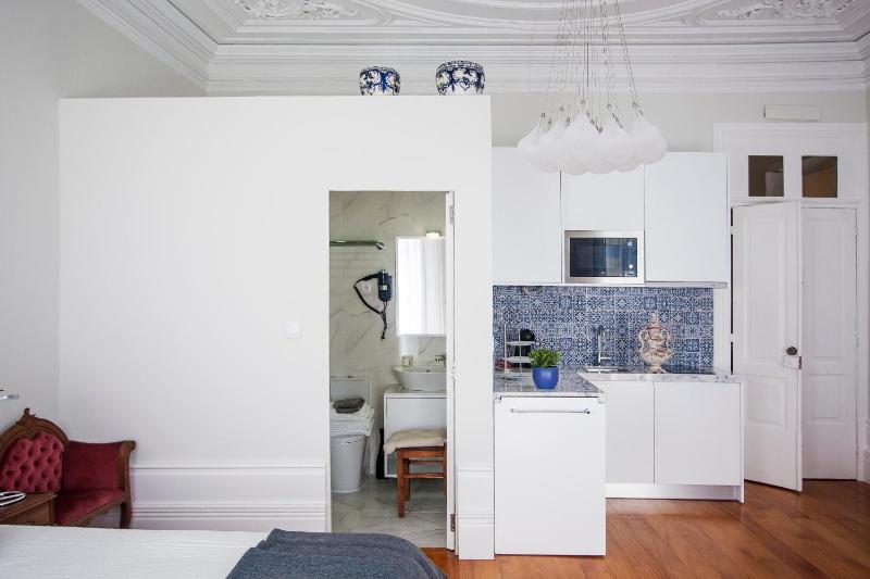 Lighthouse Apartment - image 40