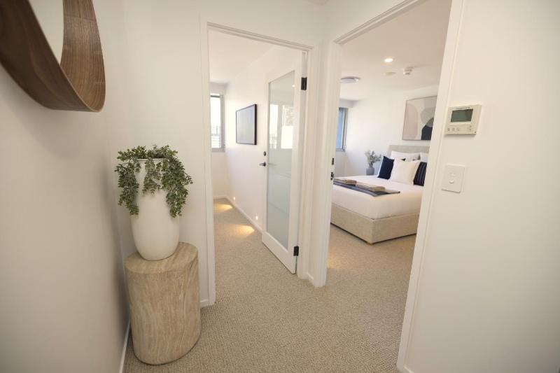 Brisbane City Luxury 3BR- Skyhome Penthouse- Free Parking - image 10