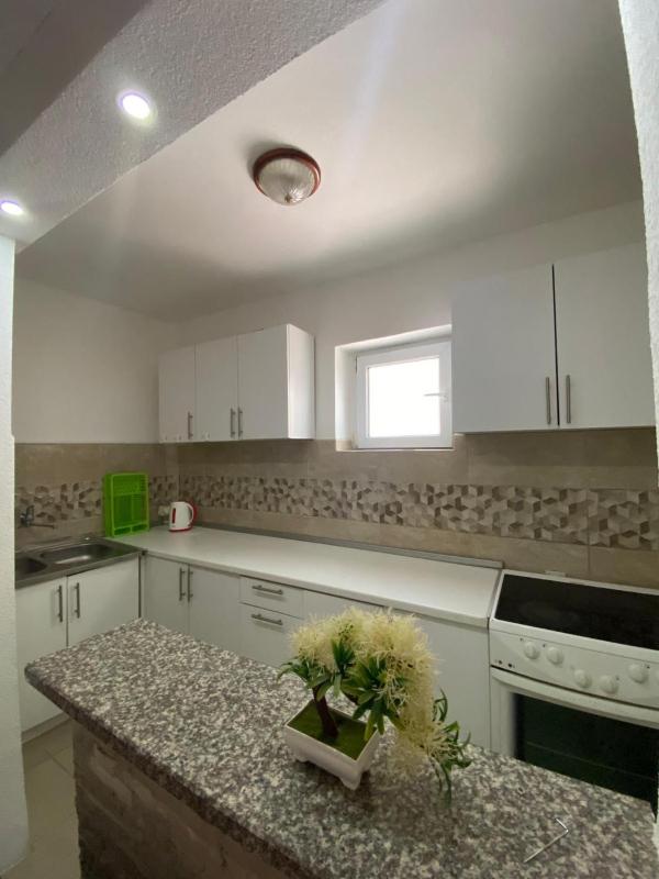 Apartmani Vuk - image 9