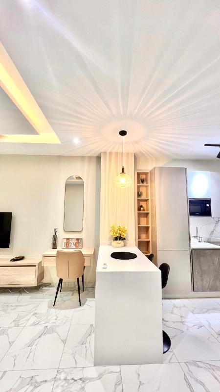 Essence Luxury 1 bedroom Suite Airport-Accra - image 12
