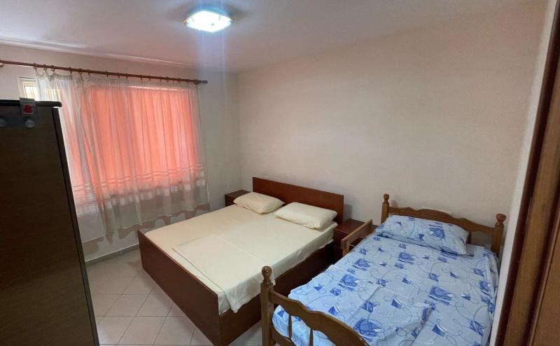 Apartment image 4