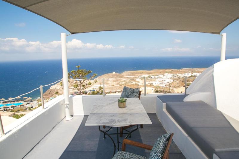 Evilio Houses Oia Santorini - image 33