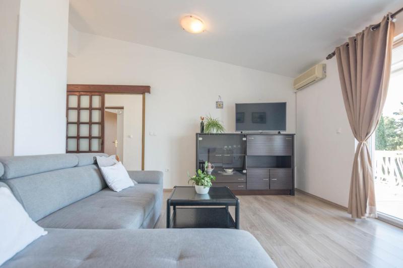 Apartment Rajna - image 46