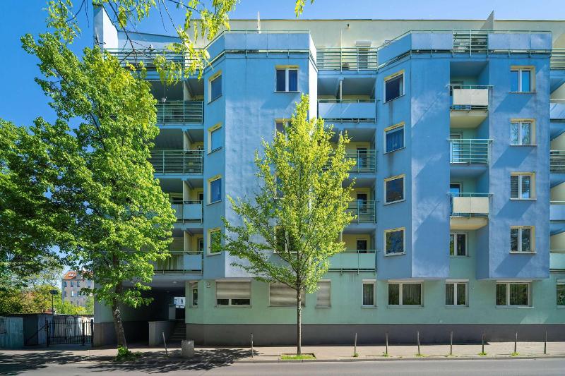 Bright Apartment Robocza in Wilda with Parking by Noclegi Renters - image 23