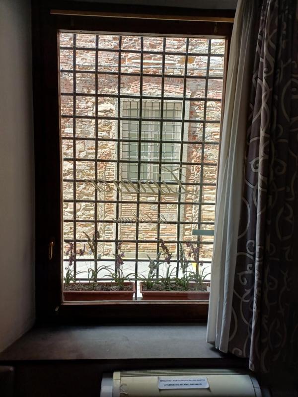Quadruple Room - Ground Floor, Street View image 1