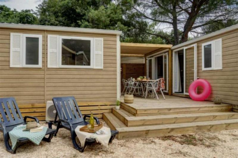 ZEcamping 5 étoiles parc aquatique animations locatif TV LV BBQ 39m2 - image 14