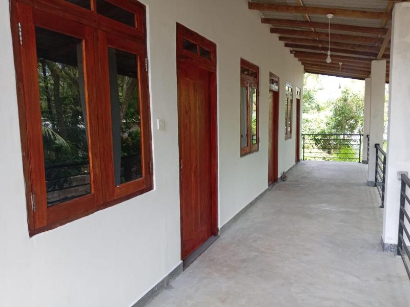 Lake House Home Stay - image 32