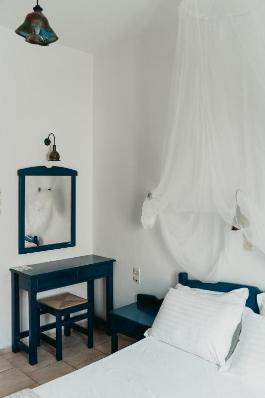 Superior One-Bedroom Apartment with City View image 3