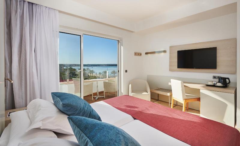 Double Premium Room with Side Sea View (2 adults) image 1