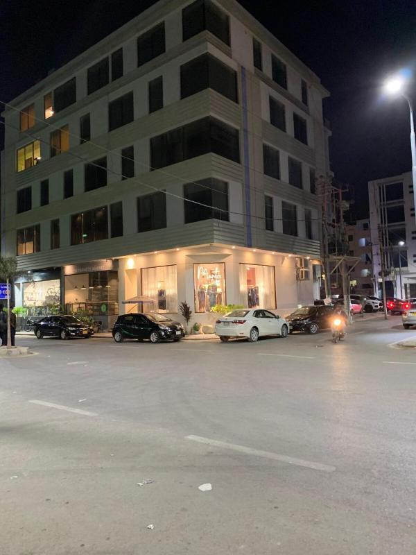 Cozy Haven Apt DHA P6 Big Bukhari - image 9