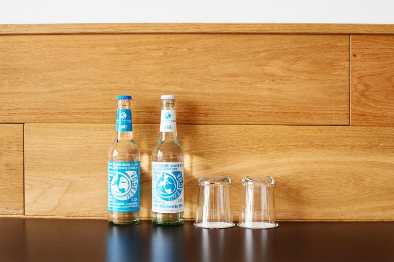 Double Room with Sea View image 3