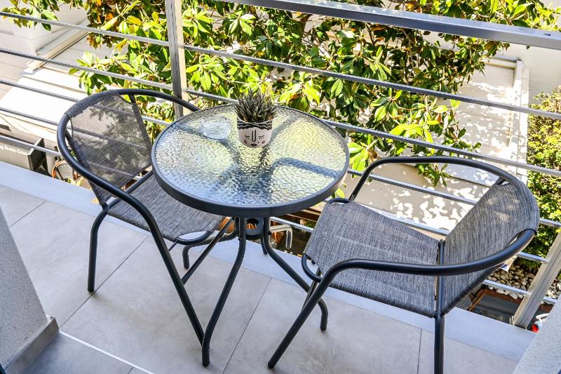 Apartment with Balcony image 2